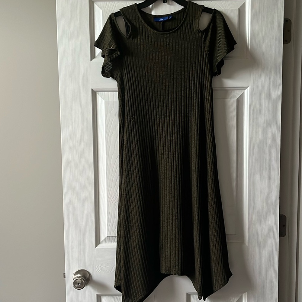 Apt. 9 Green Cold Shoulder Midi Dress